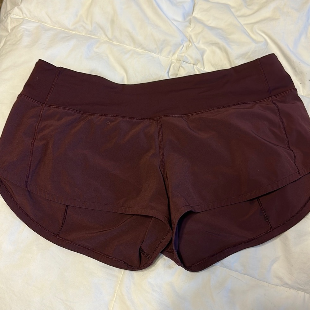 lululemon speed up low rise lined short 2.5” size 6 reg